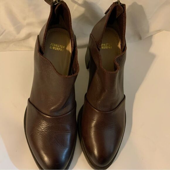 Johnston and Murphy Brown Back zip Block Heels size 8.5 - Picture 3 of 16